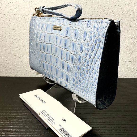 Brahmin Daisy HEAVENLY BLUE MELBOURNE Leather Wristlet Clutch NWT